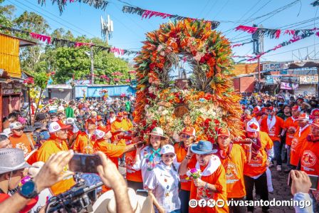 Santo Domingo de Guzmán regresa a su morada en Las Sierritas