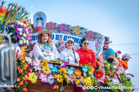 Santo Domingo de Guzmán regresa a su morada en Las Sierritas