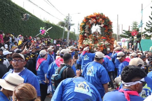 Santo Domingo de Guzmán regresa a su morada en Las Sierritas