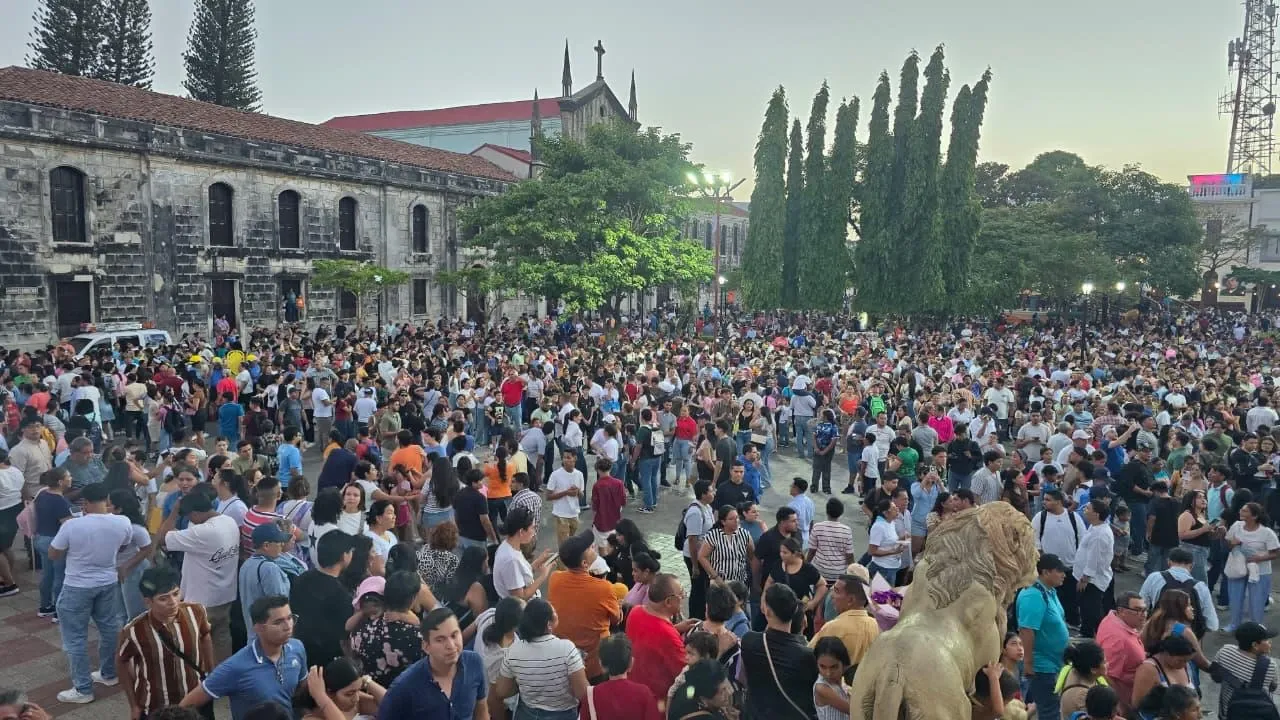 "Gritería Chiquita" en honor a la Asunción de María 