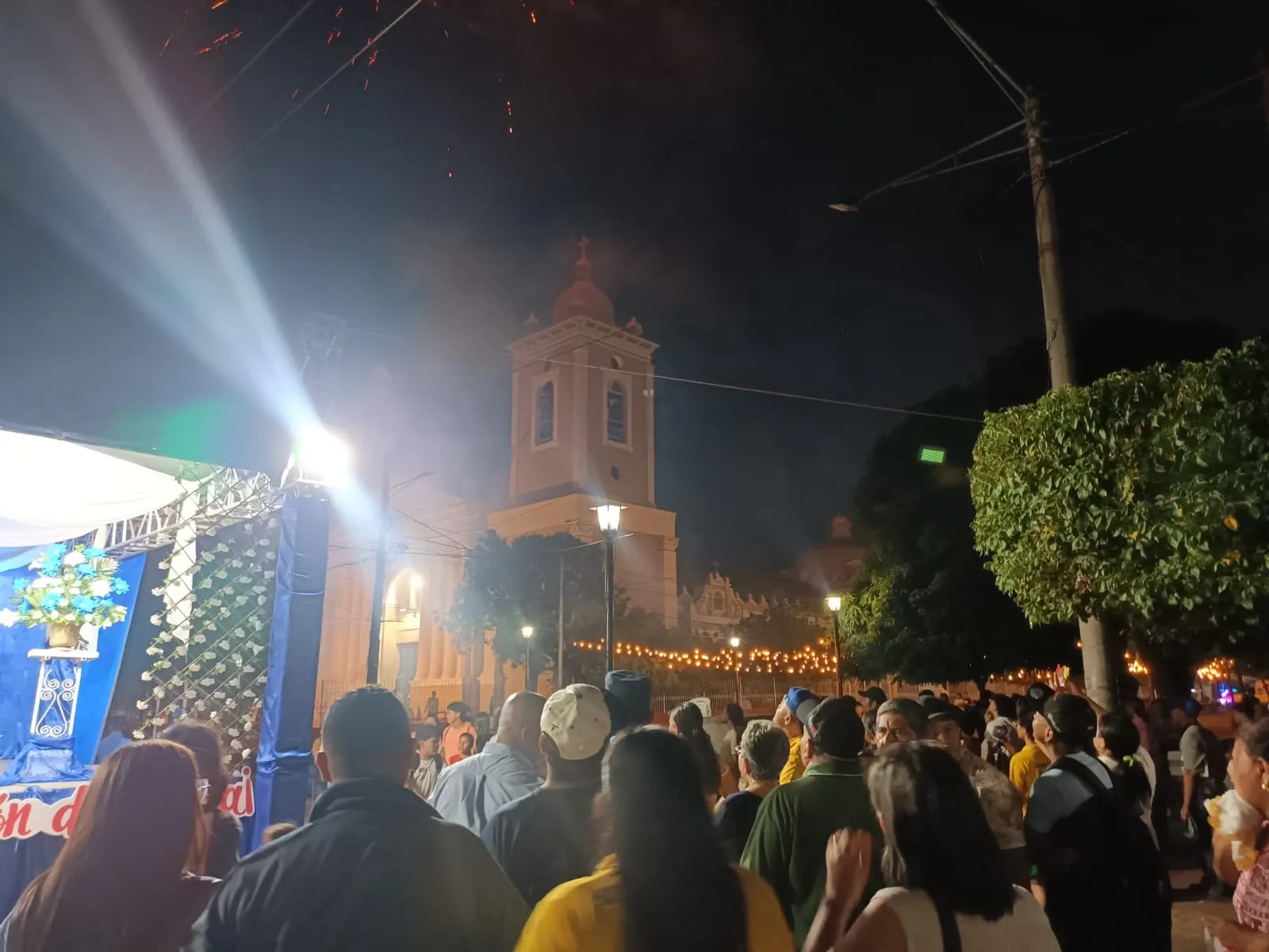 "Gritería Chiquita" en honor a la Asunción de María 