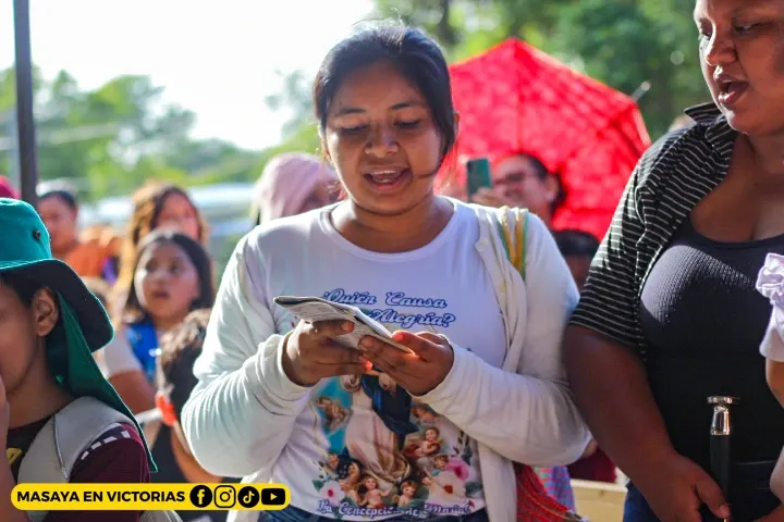 "Gritería Chiquita" en honor a la Asunción de María 