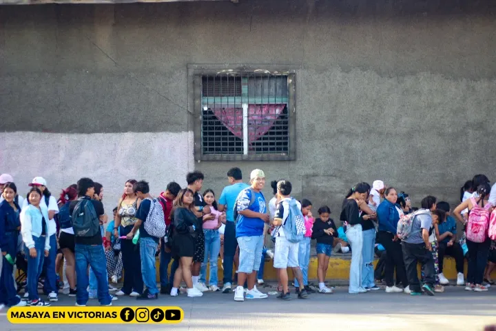 "Gritería Chiquita" en honor a la Asunción de María 