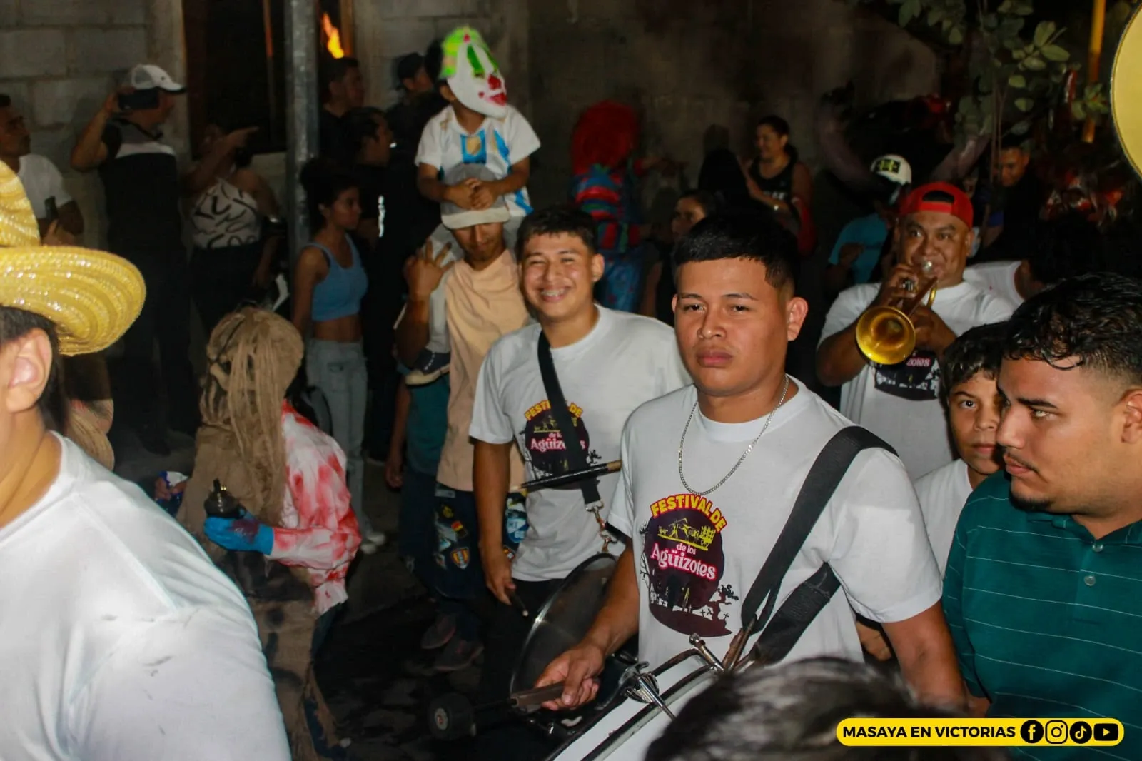 Los Agüizotes recorren Masaya en una noche de cultura y tradición