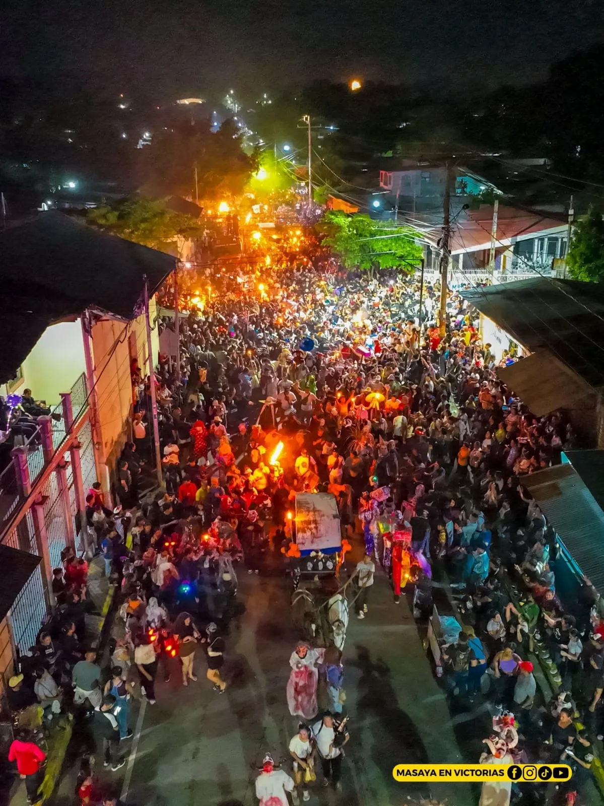 Los Agüizotes recorren Masaya en una noche de cultura y tradición