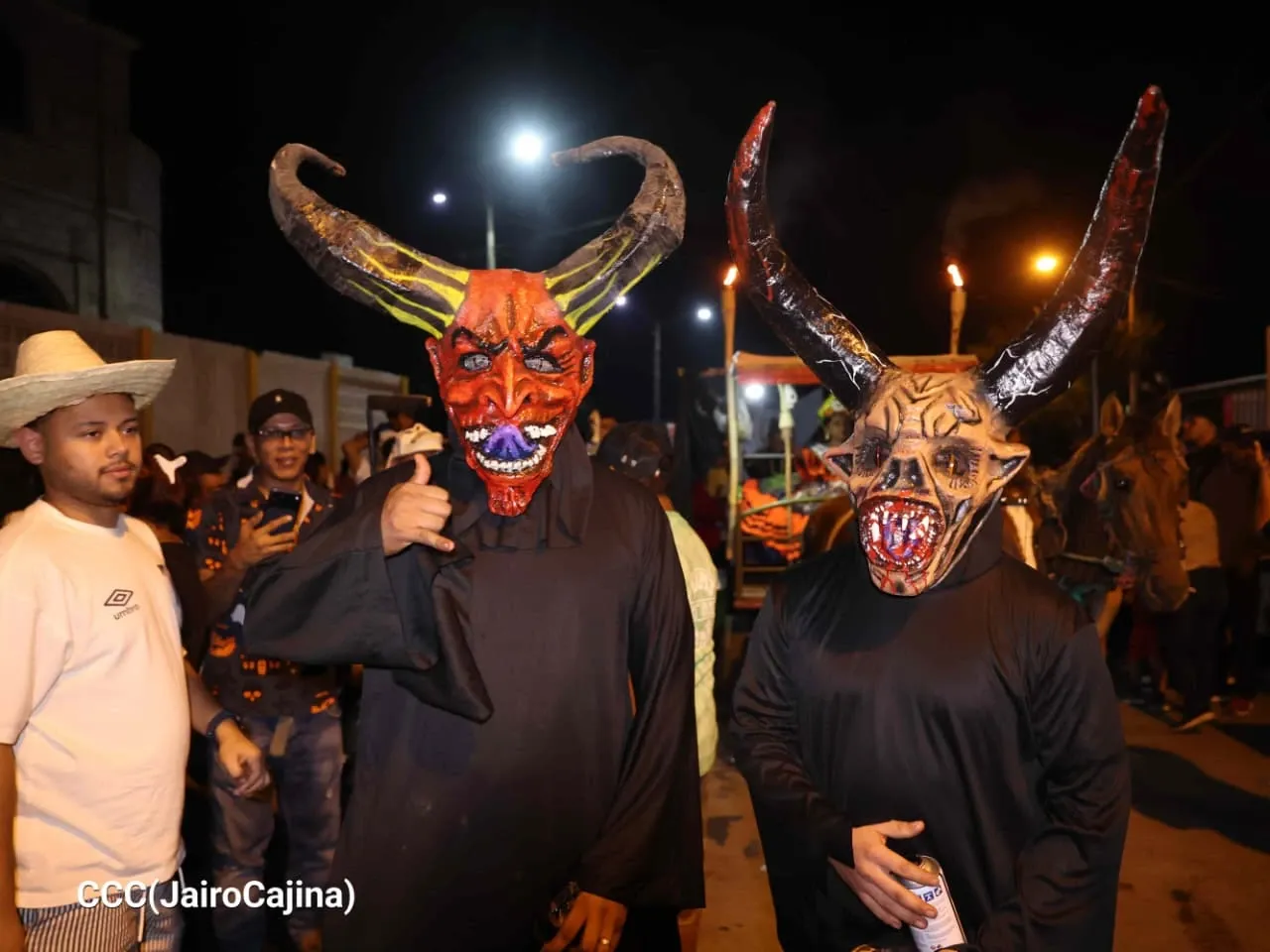Los Agüizotes recorren Masaya en una noche de cultura y tradición