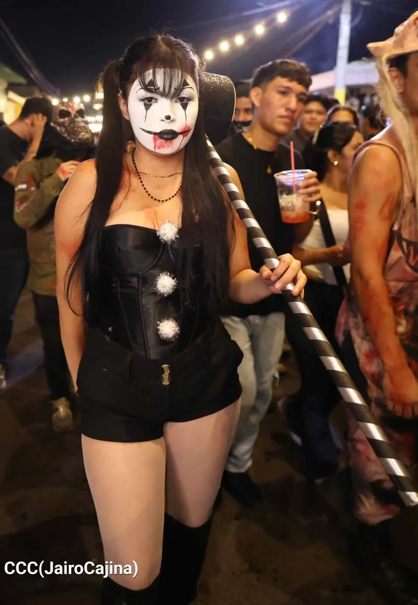 Los Agüizotes recorren Masaya en una noche de cultura y tradición