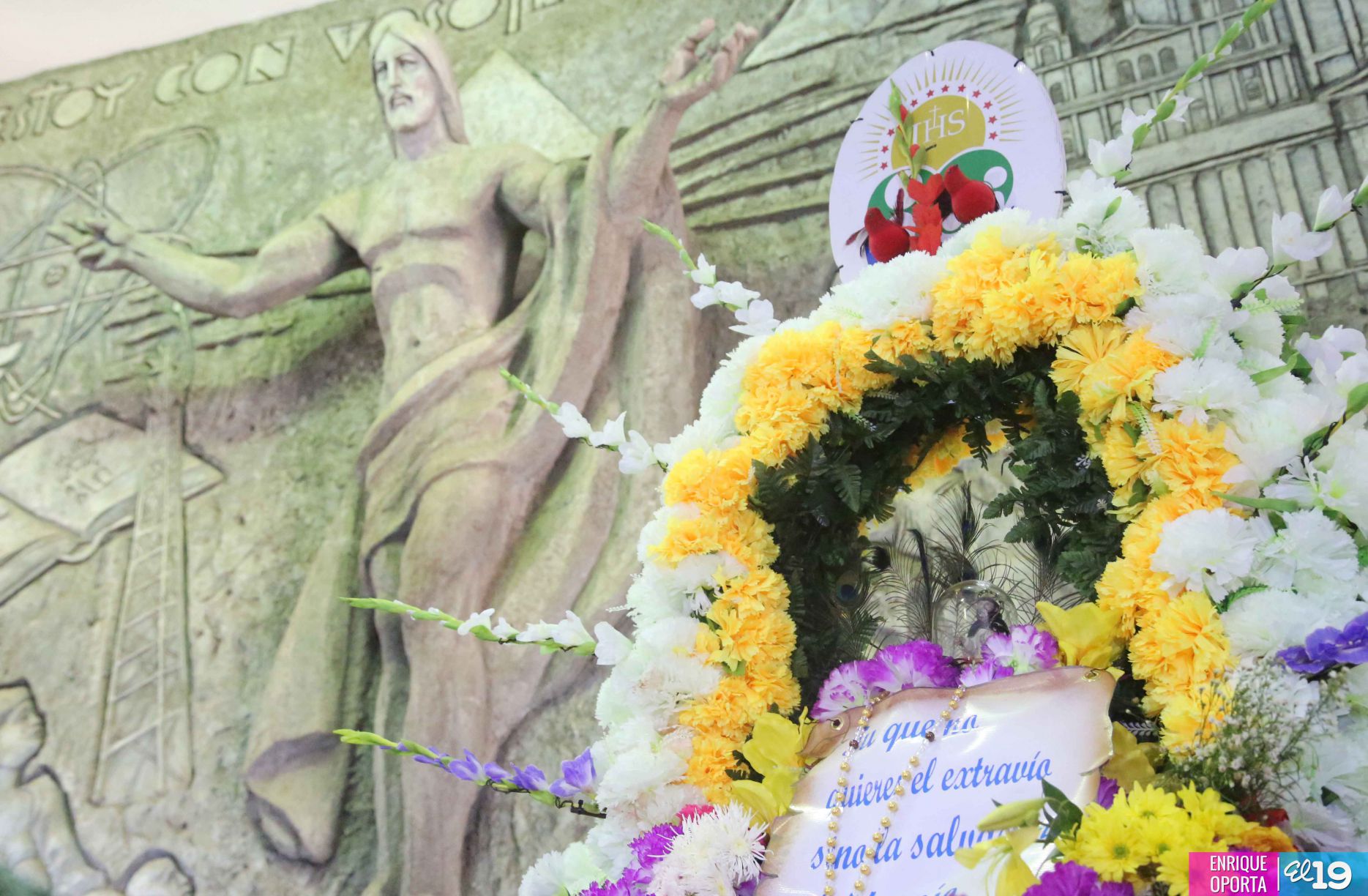 Con alegría y fervor miles acompañan a Santo Domingo hacia Las Sierritas