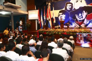 Héroe cubano visita León