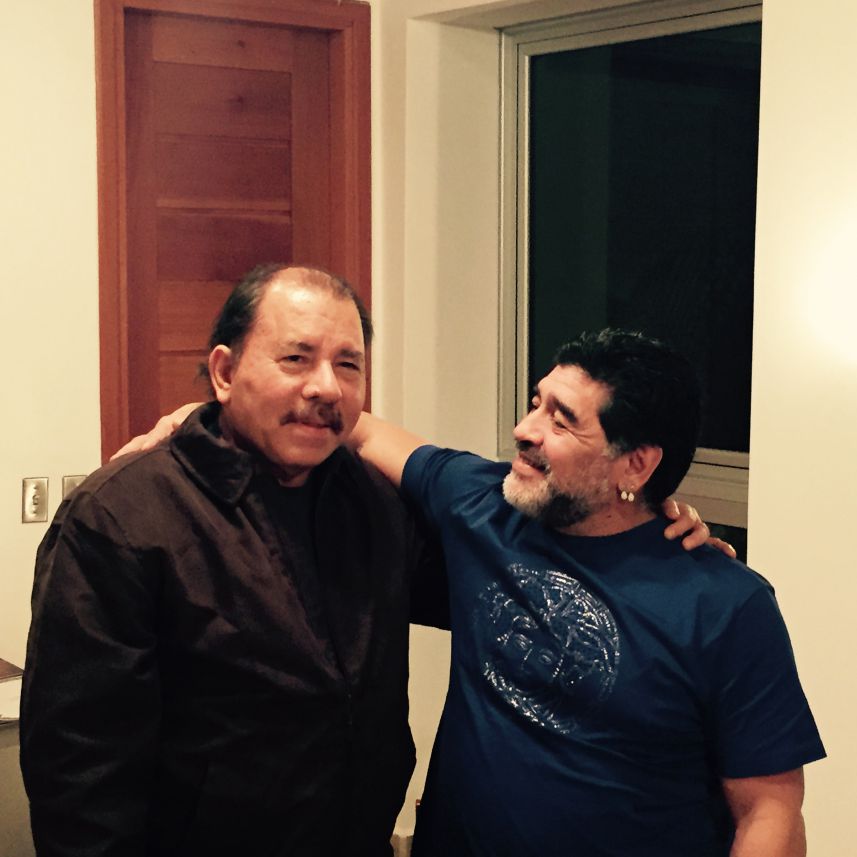 Presidente Daniel sostiene encuentro con Diego Armando Maradona