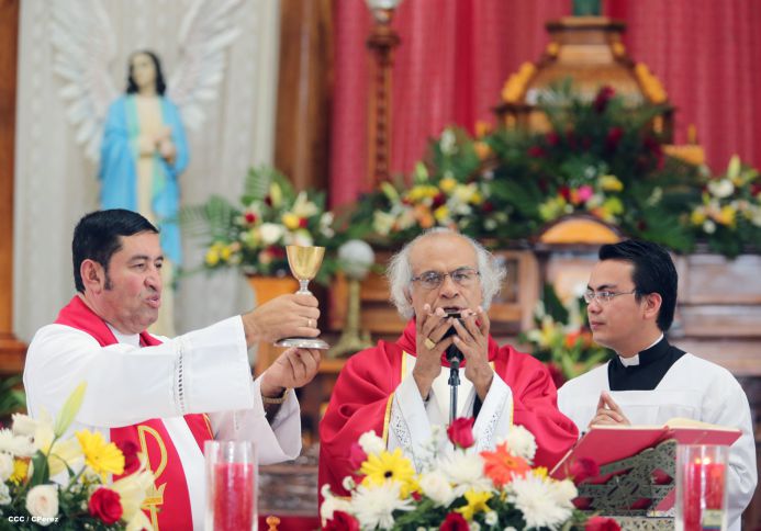 Cardenal Brenes oficia misa en honor a San Sebastián