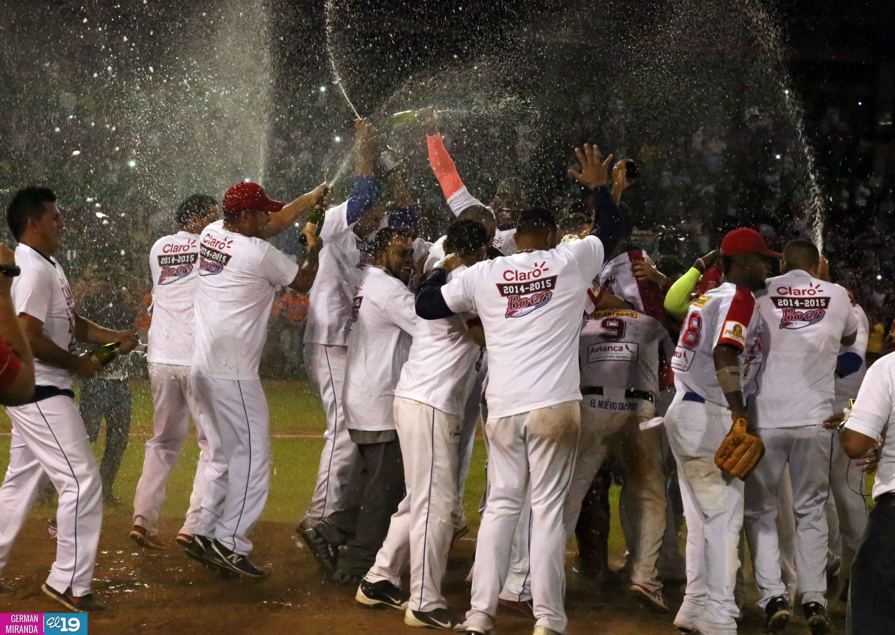 Indios del Bóer se coronan campeones de la LNBP 2015