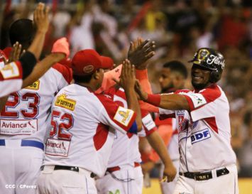 Indios del Bóer se coronan campeones de la LNBP 2015