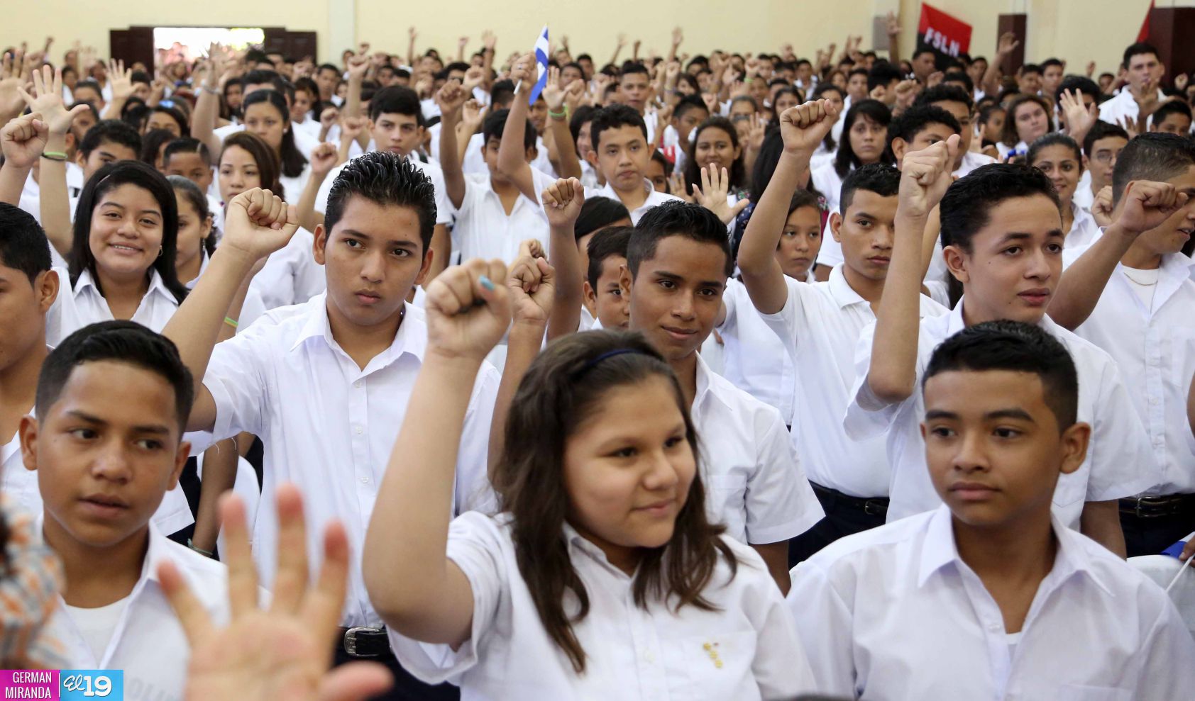 Acto Oficial de Inicio de Clases en Instituto Elvis Díaz