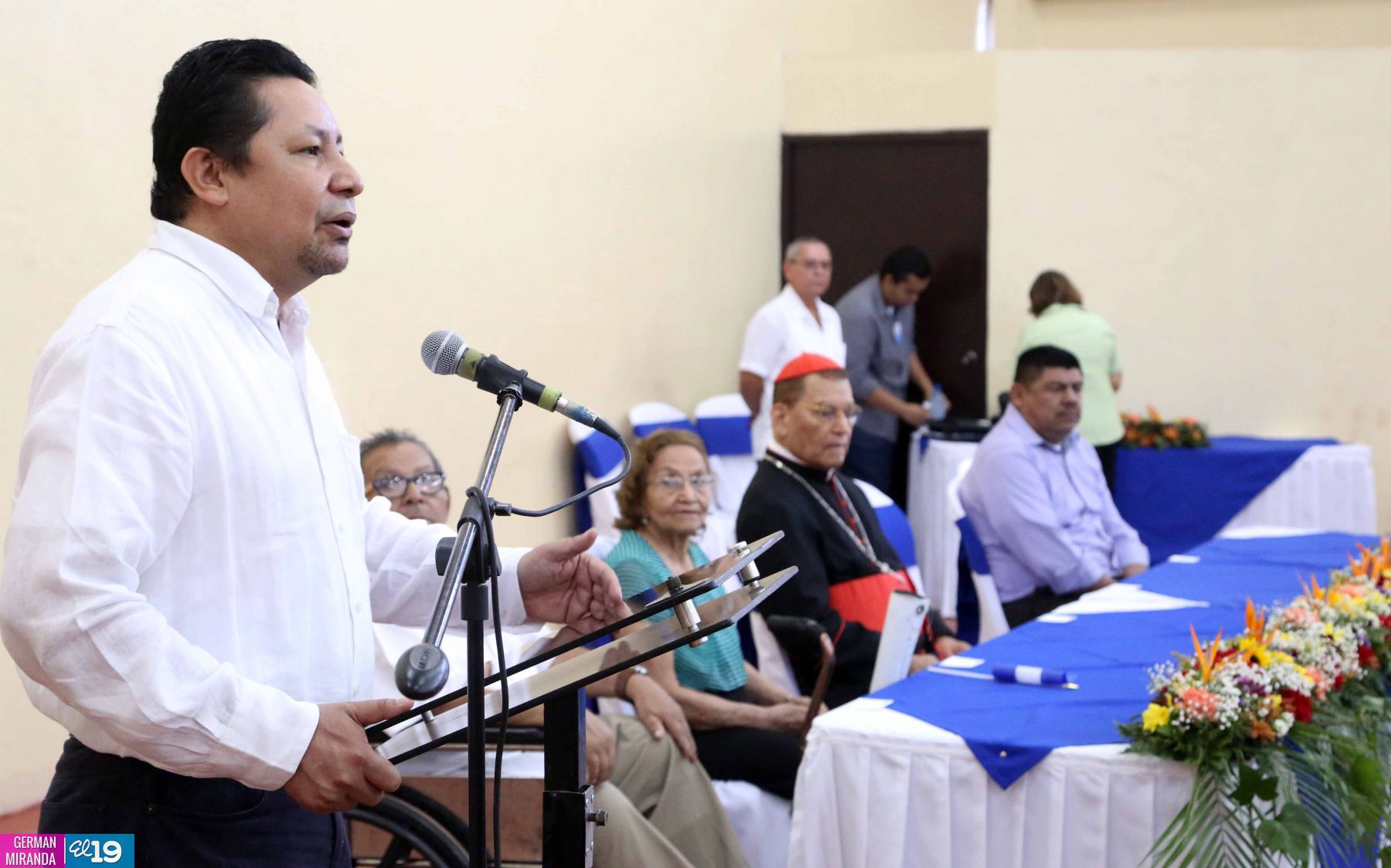 Acto Oficial de Inicio de Clases en Instituto Elvis Díaz