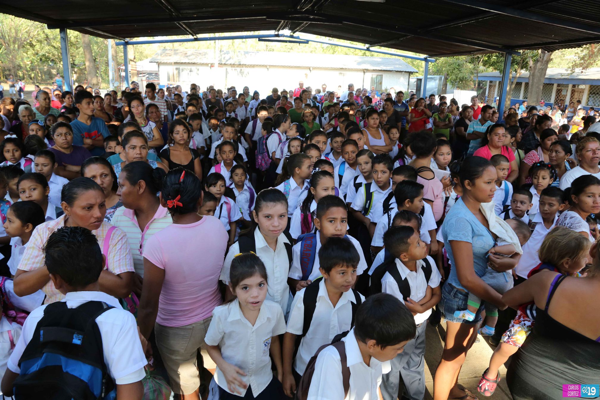Más de 600 niñ@s de Ciudad Belén inician año escolar en Colegio Benito Pititto de Sábana Grande