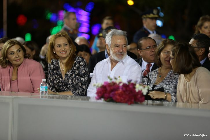 Daniel y Rosario conmemoran 81 Aniversario del Tránsito a la Inmortalidad de Sandino