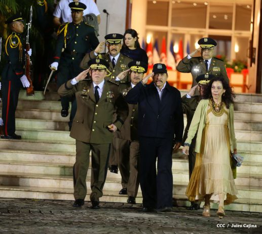 Daniel y Rosario conmemoran 81 Aniversario del Tránsito a la Inmortalidad de Sandino