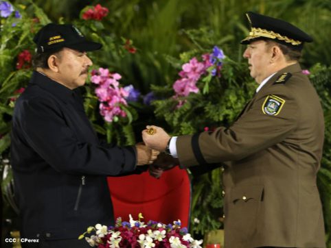 Daniel y Rosario conmemoran 81 Aniversario del Tránsito a la Inmortalidad de Sandino
