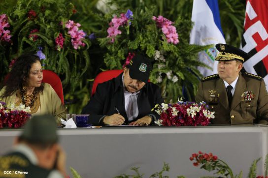 Daniel y Rosario conmemoran 81 Aniversario del Tránsito a la Inmortalidad de Sandino