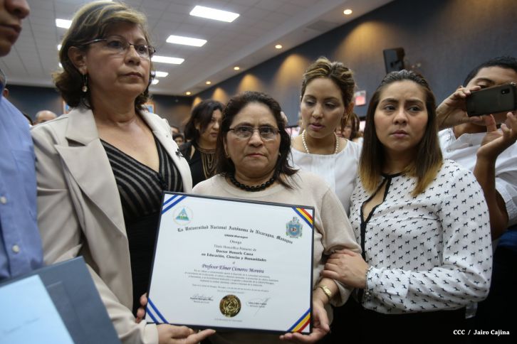 Continúan honras póstumas al Rector Magnífico Elmer Cisneros