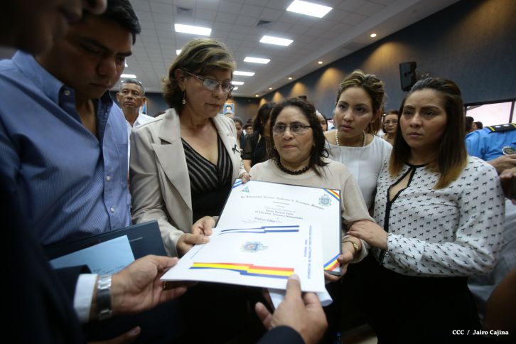 Continúan honras póstumas al Rector Magnífico Elmer Cisneros