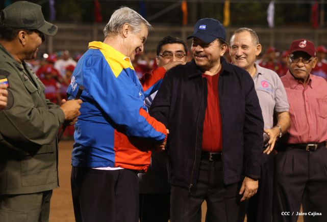 Daniel inaugura Estadio de Béisbol Infantil “Hugo Chávez Frías”