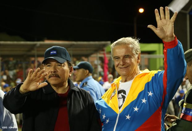 Daniel inaugura Estadio de Béisbol Infantil “Hugo Chávez Frías”