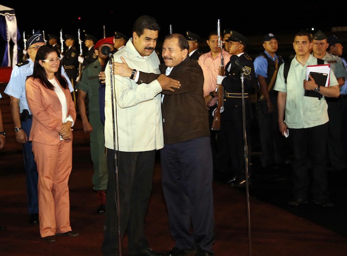 Daniel y Rosario reciben a presidente de Venezuela Nicolás Maduro