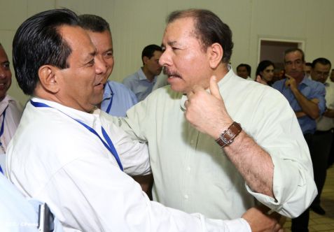 Presidente Daniel inaugura planta láctea del grupo Lala
