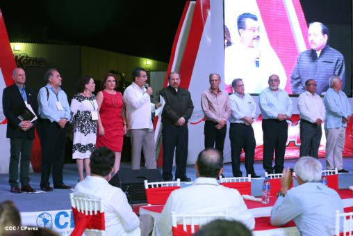 Presidente Daniel inaugura unidad ganadera integral de Sukarne