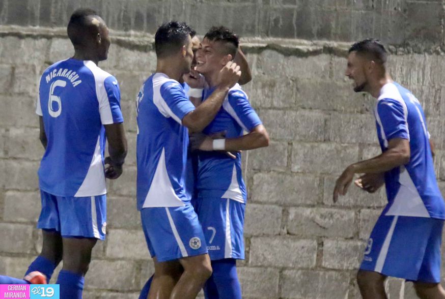 Nicaragua gana 1-0 a Surinam