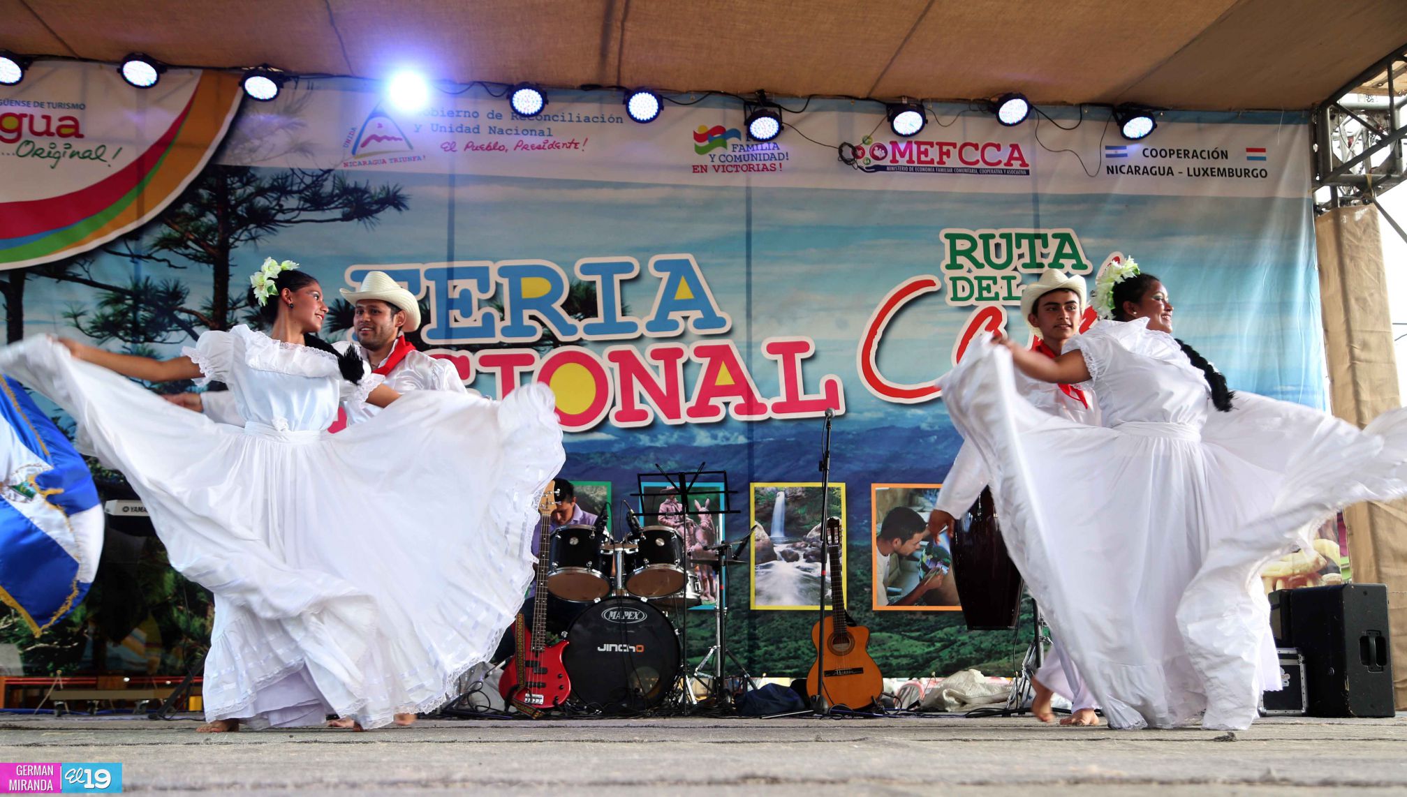 Inauguran feria regional de la Ruta del Café
