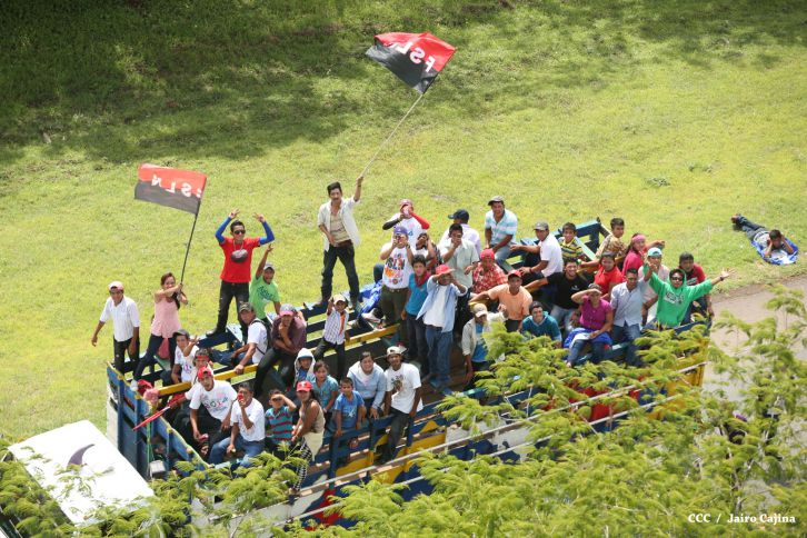 Caravanas de todo el país entran a Managua! Viva el 36/19!
