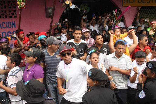Santo Domingo de Guzmán rumbo a su morada en Las Sierritas