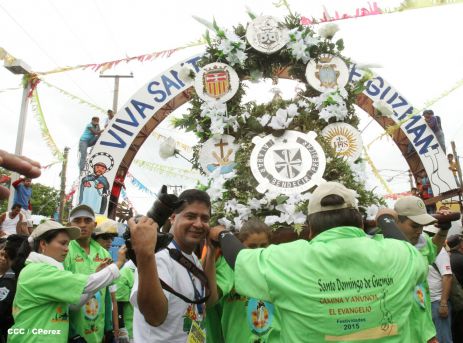 Santo Domingo de Guzmán rumbo a su morada en Las Sierritas