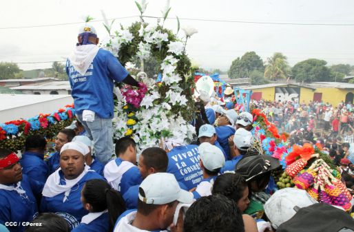 Santo Domingo de Guzmán rumbo a su morada en Las Sierritas