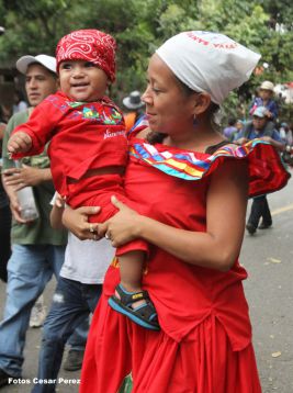 Fiestas de Santo Domingo concluyen con regreso de la milagrosa imagen a Las Sierritas