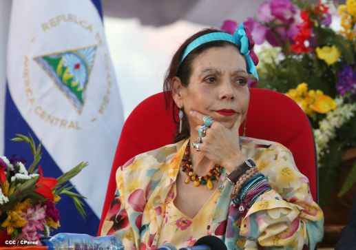 Presidente Daniel reconoce labor de la Fuerza Naval en su 35 aniversario