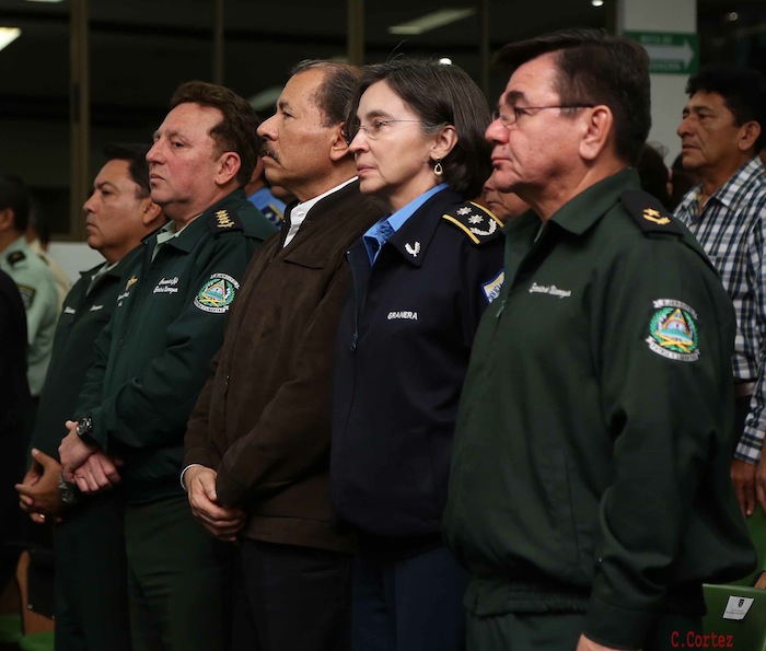 Daniel asiste a ceremonia de honores militares a Coronel Mario Jirón (q.e.p.d.)