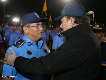 Presidente Daniel y Compañera Rosario participan en acto del 36 Aniversario de la Policía Nacional