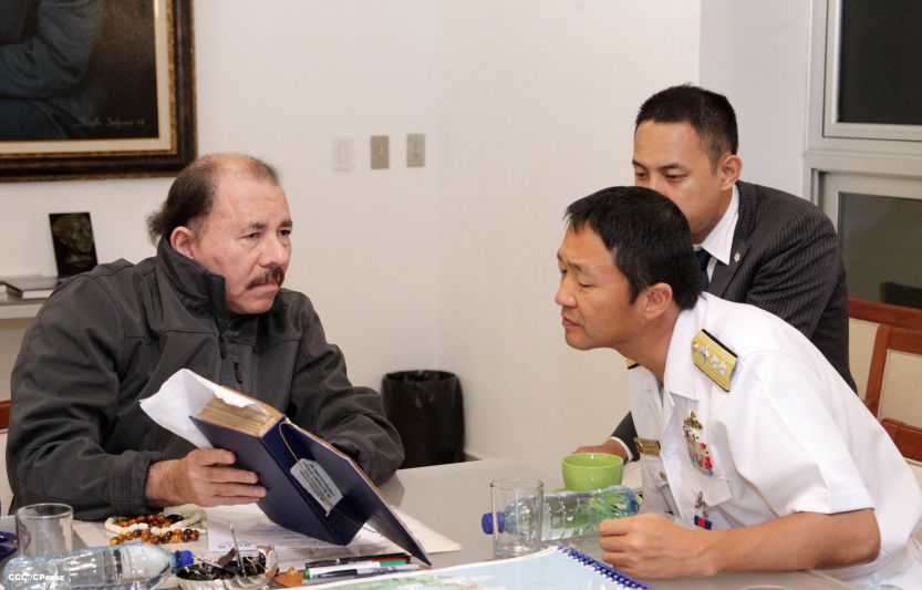 Presidente Daniel se reúne con miembros de la Fuerza Marítima de Autodefensa de Japón