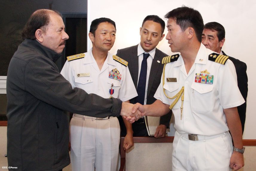 Presidente Daniel se reúne con miembros de la Fuerza Marítima de Autodefensa de Japón