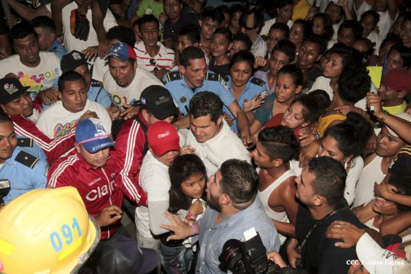 Chocolatito retorna a Nicaragua tras su histórica y contundente victoria ante Brian Viloria