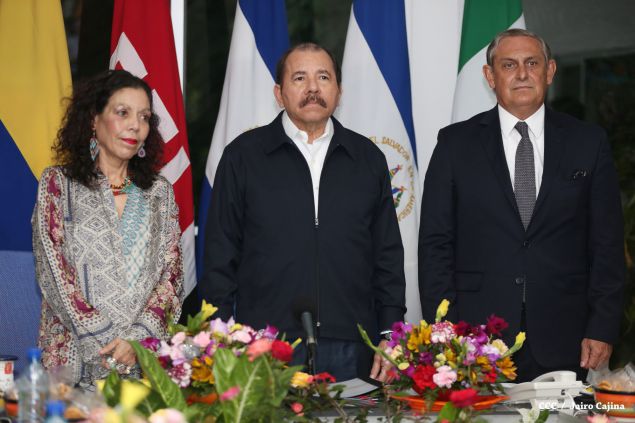 Daniel y Rosario reciben cartas credenciales de nuevos embajadores de Colombia, El Salvador, Italia y Alemania