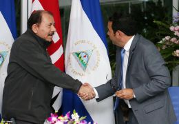 Daniel y Rosario se reúnen con el presidente electo de Guatemala, Jimmy Morales