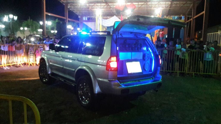 Corinto: Realizan exhibición de autos modificados