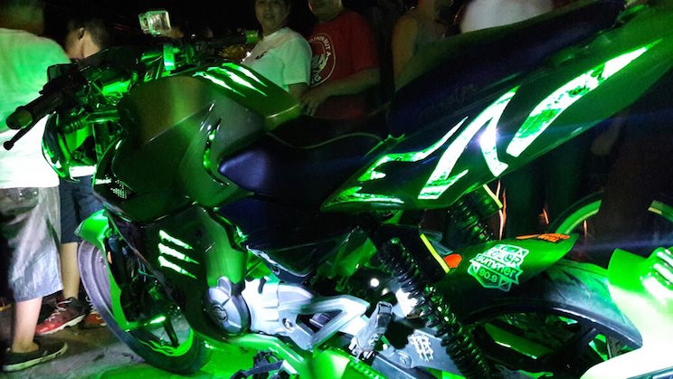 Corinto: Realizan exhibición de autos modificados
