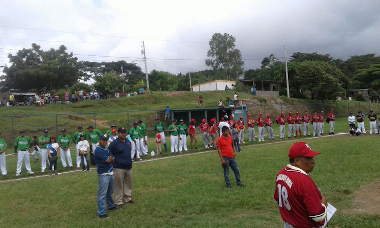 Inauguran Liga de Béisbol en Diriá