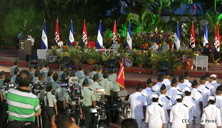 Daniel y Rosario conmemoran 49 aniversario de Pancas&aacute;n y 37 aniversario del Cuerpo M&eacute;dico Militar